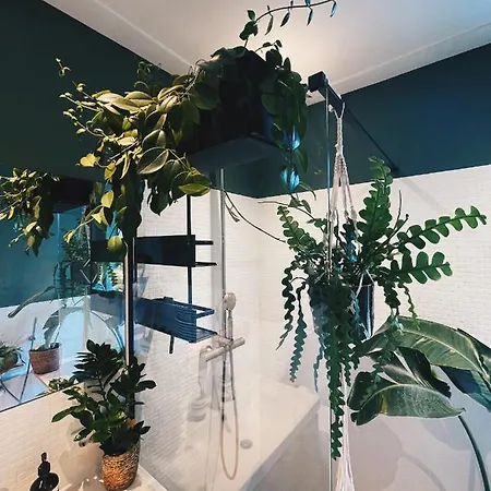 아파트 Spacious Designer Duplex Next To Park