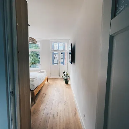 아파트 Spacious Designer Duplex Next To Park 암스테르담